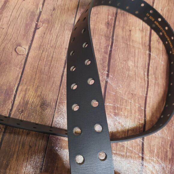 The Belt Shoppe Belt Mens 42 Black Full Grain Buffalo Leather 1.5" Double Prong - Picture 2 of 7